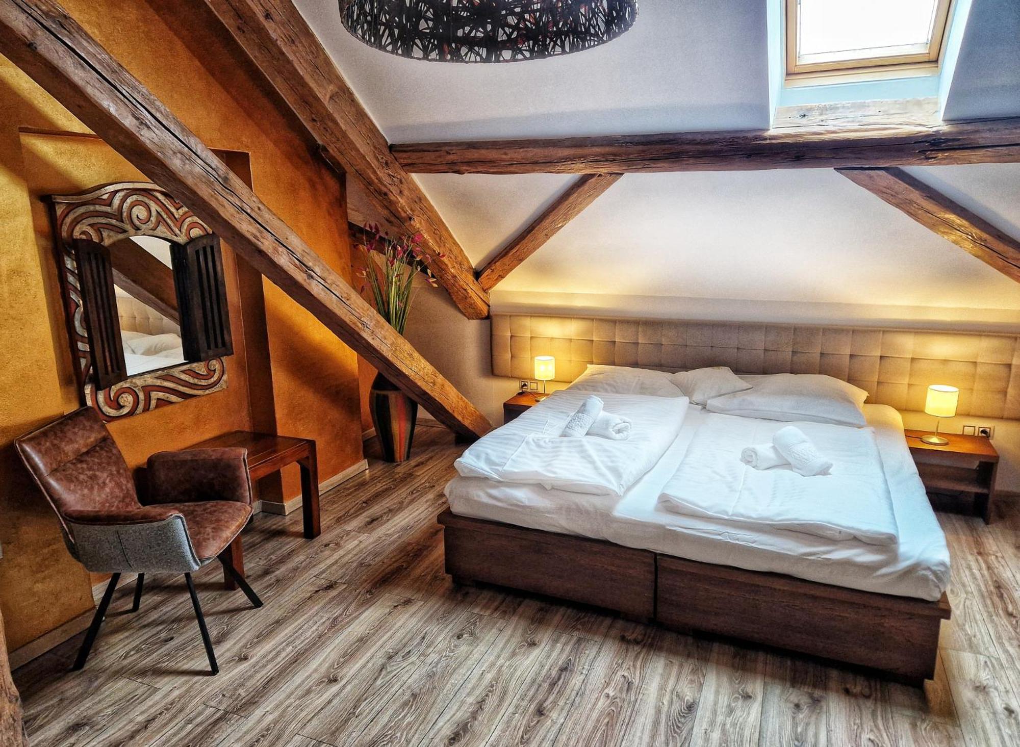 In Spirit, Hotel V Roznovskem Pivovaru - Pivni Lazne, Wellness & Cokoladovna Rožnov pod Radhoštěm Eksteriør billede