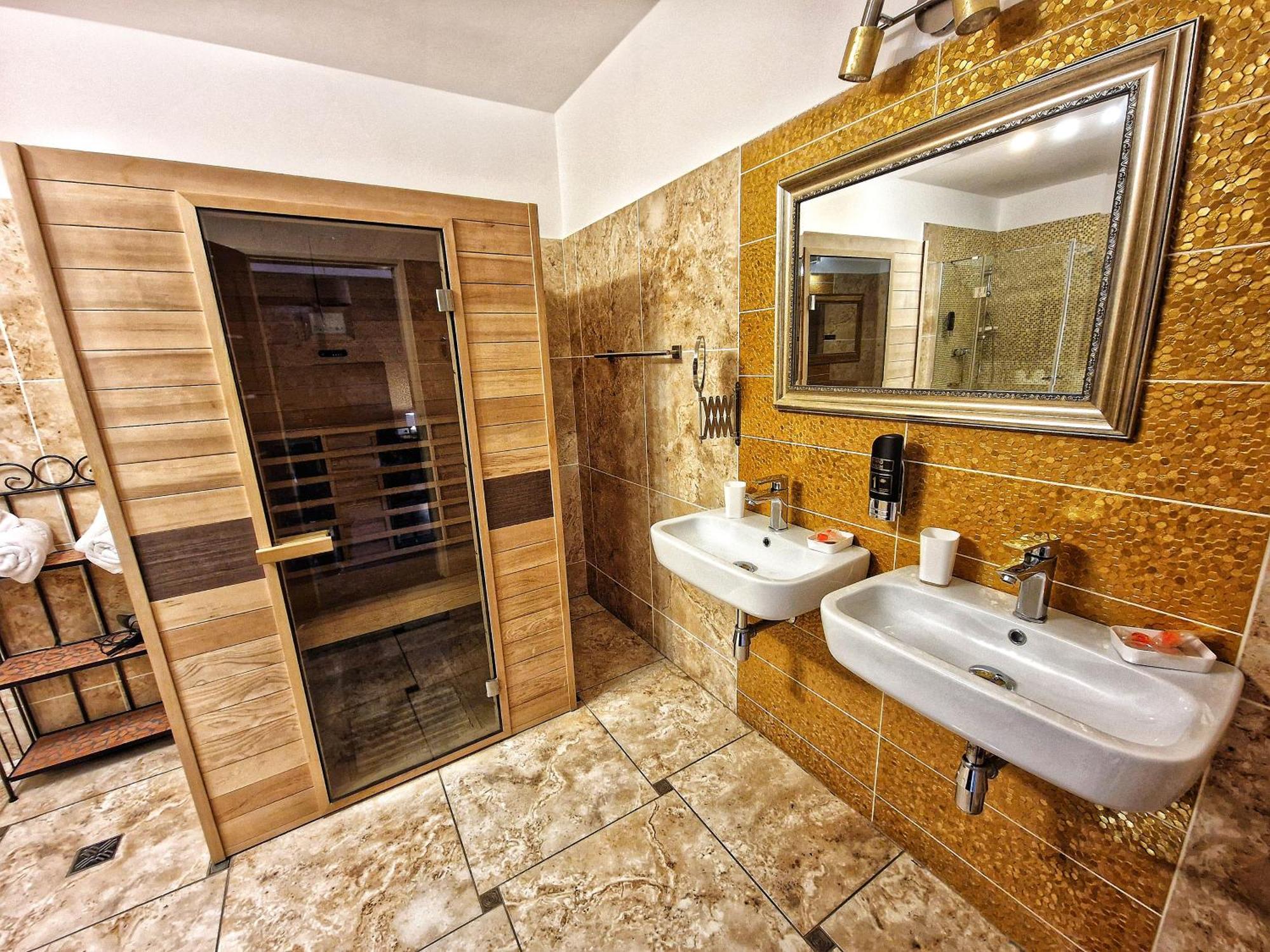 In Spirit, Hotel V Roznovskem Pivovaru - Pivni Lazne, Wellness & Cokoladovna Rožnov pod Radhoštěm Eksteriør billede