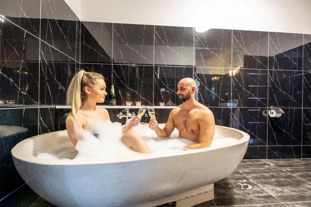 In Spirit, Hotel V Roznovskem Pivovaru - Pivni Lazne, Wellness & Cokoladovna Rožnov pod Radhoštěm Eksteriør billede